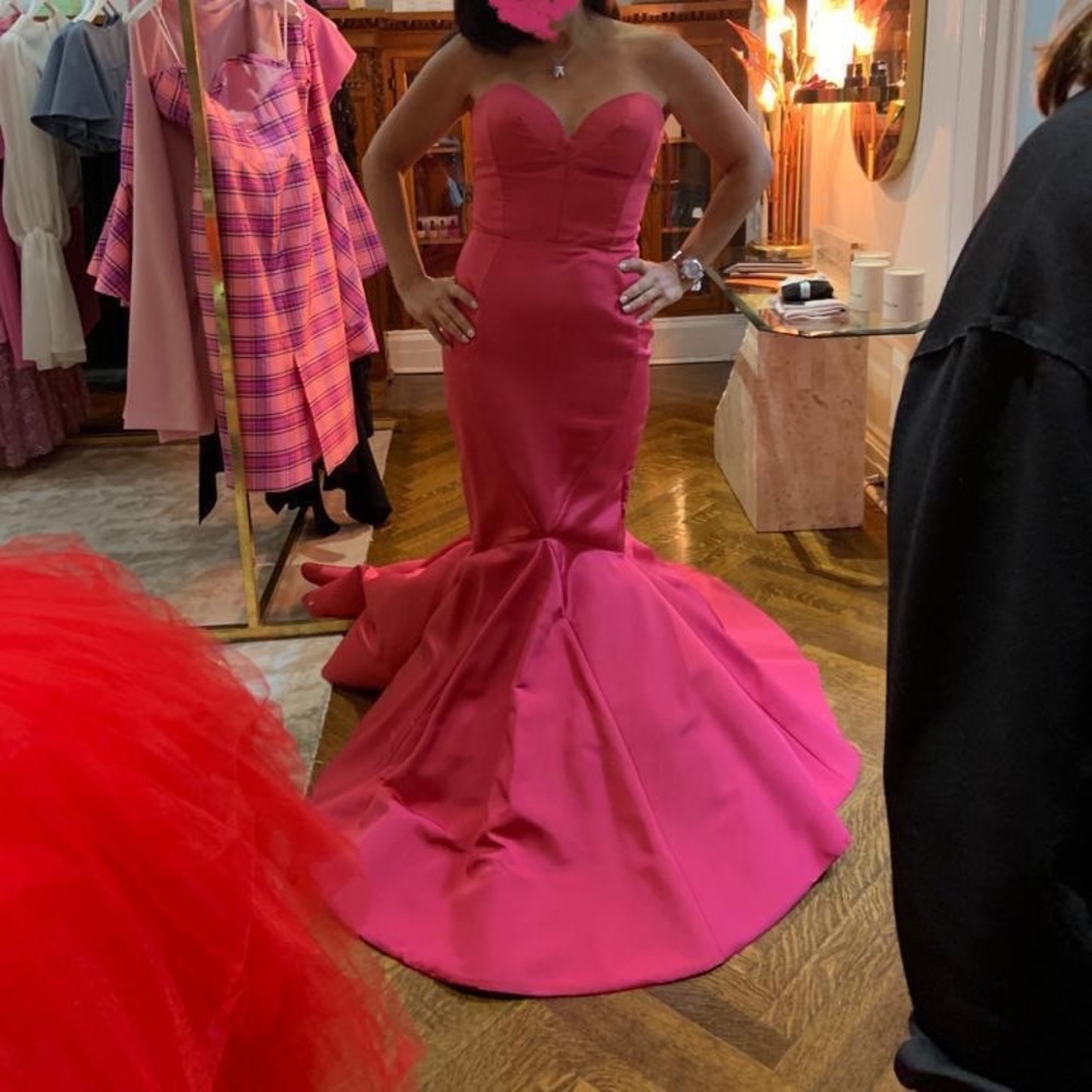 Maxi Strapless pink gown. BRAND NEW. NEVER WORN